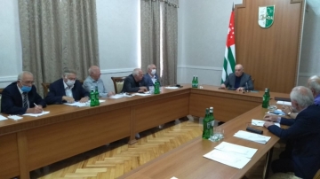 PRESIDENT ASLAN BZHANIA HELD A MEETING WITH THE COUNCIL OF ELDERS OF ABKHAZIA