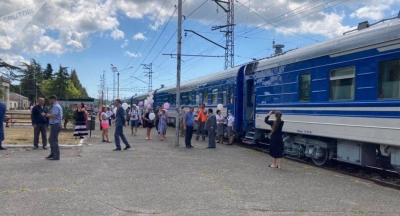 Сегодня в  Гагру  прибыл российский туристический ретро-поезд
